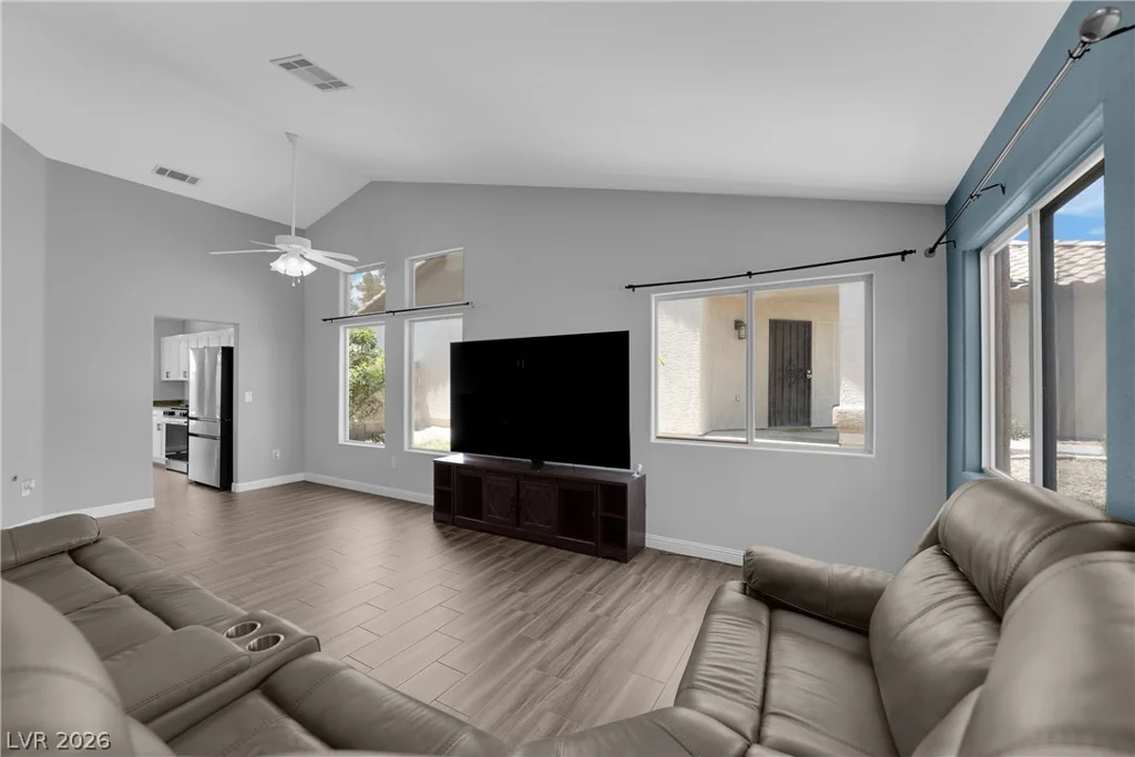 7729 White Grass, Las Vegas, NV 89131