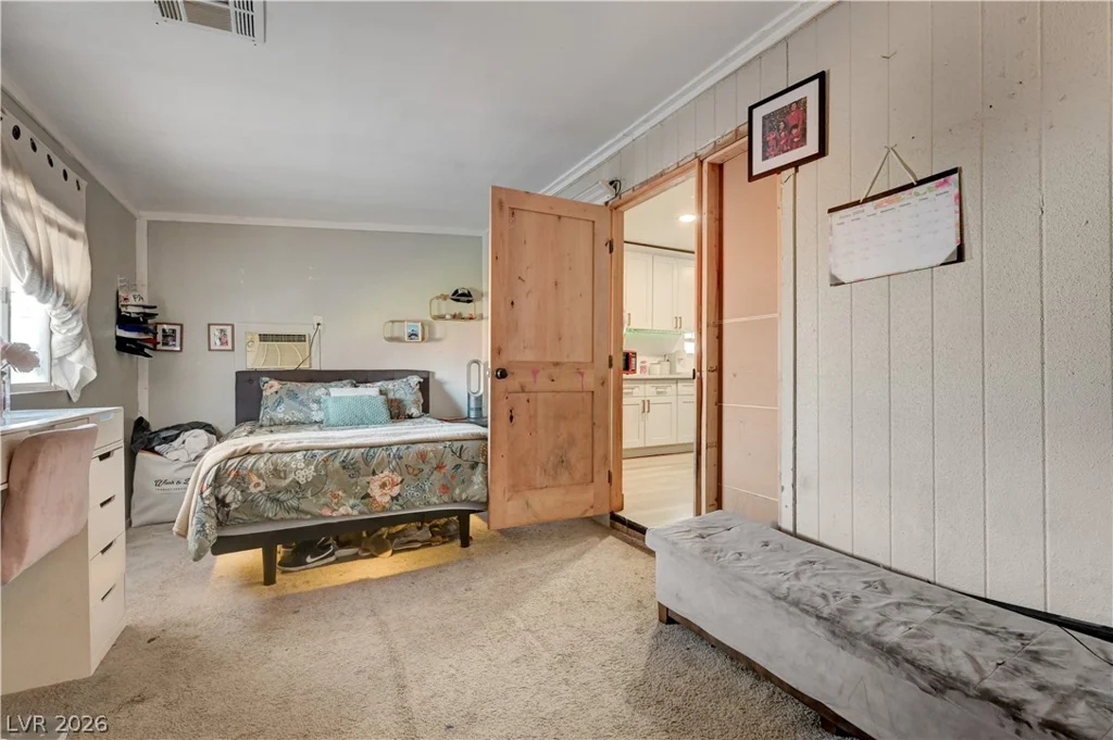 2124 Kenneth, North Las Vegas, NV 89030