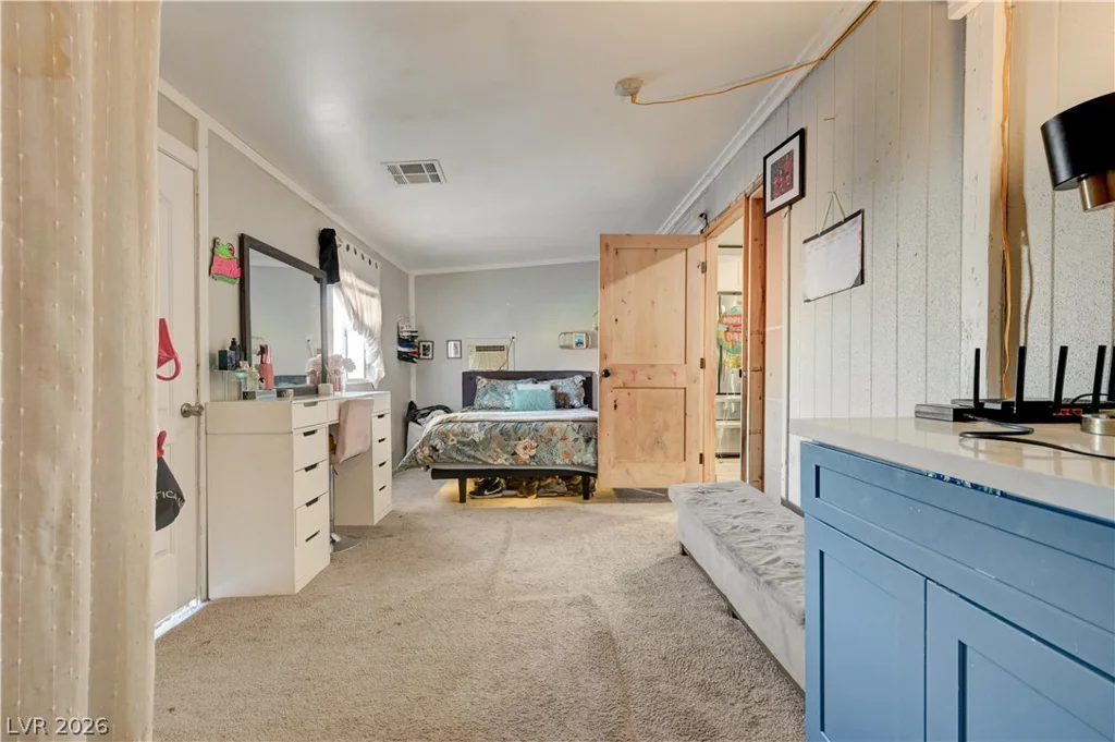 2124 Kenneth, North Las Vegas, NV 89030