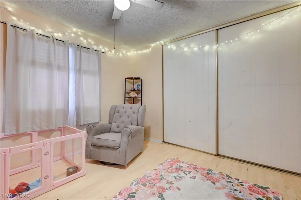 2124 Kenneth, North Las Vegas, NV 89030