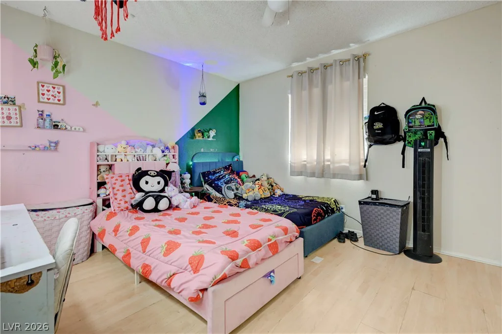2124 Kenneth, North Las Vegas, NV 89030