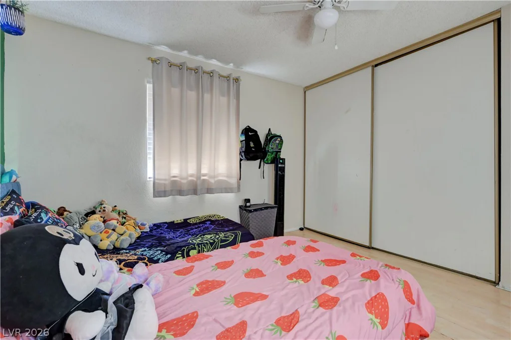 2124 Kenneth, North Las Vegas, NV 89030