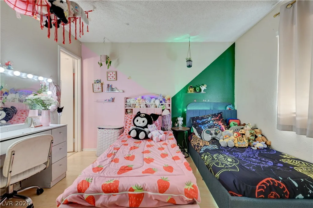 2124 Kenneth, North Las Vegas, NV 89030
