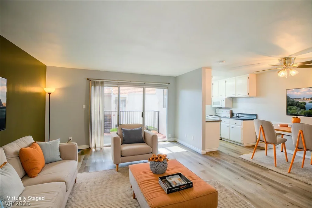 870 B, Boulder City, NV 89005