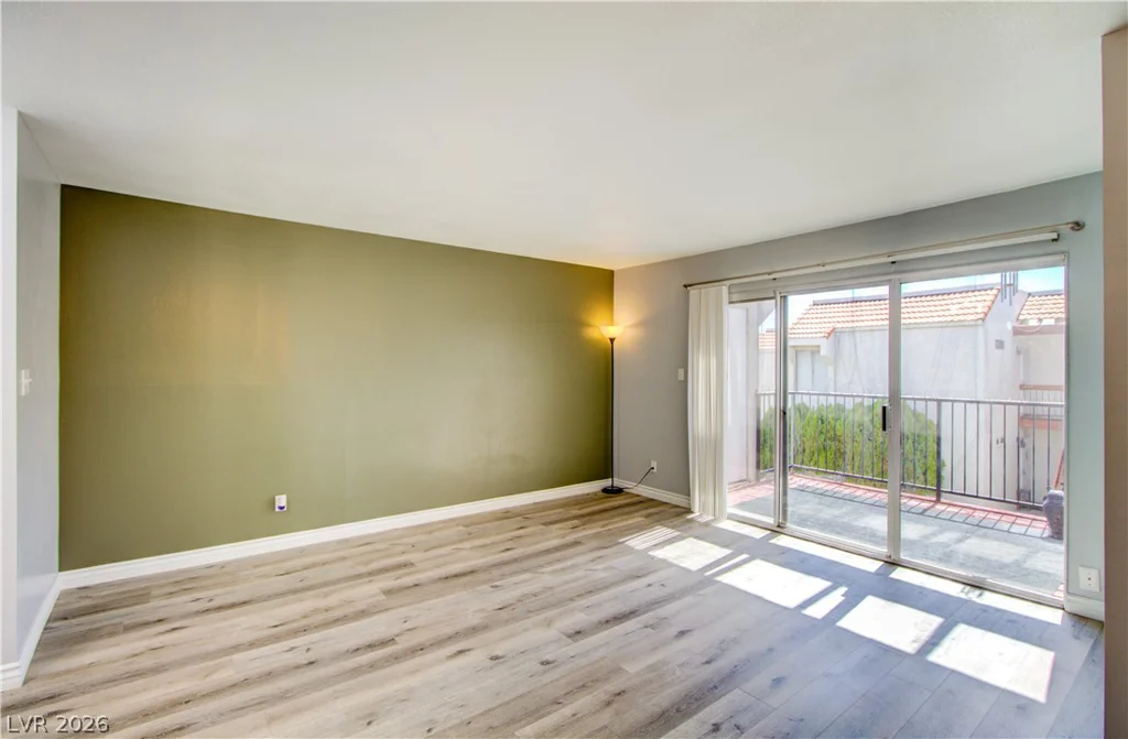 870 B, Boulder City, NV 89005