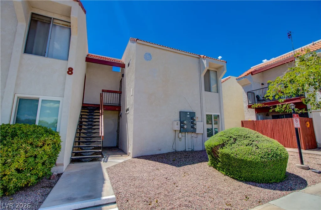 870 B, Boulder City, NV 89005