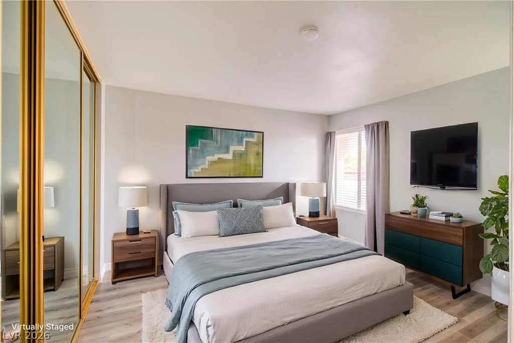 870 B, Boulder City, NV 89005