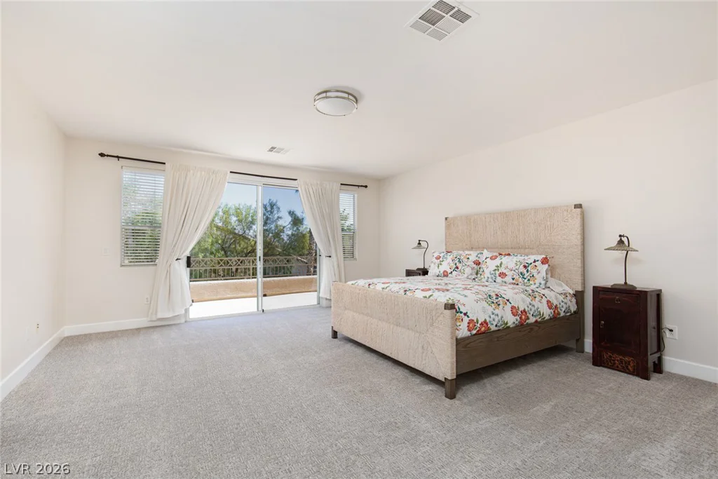 11000 Arbor Pine, Las Vegas, NV 89144