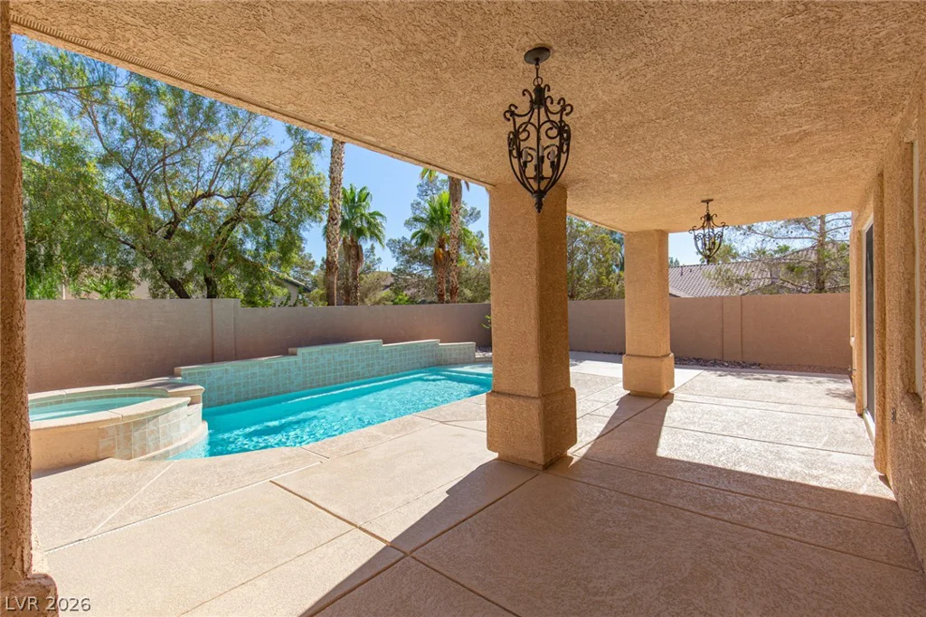 11000 Arbor Pine, Las Vegas, NV 89144
