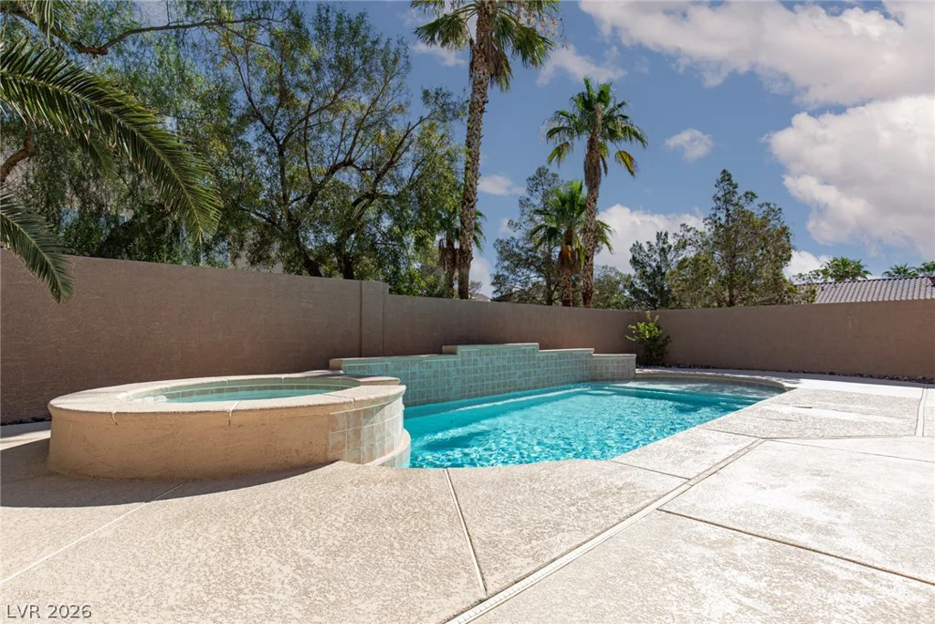 11000 Arbor Pine, Las Vegas, NV 89144