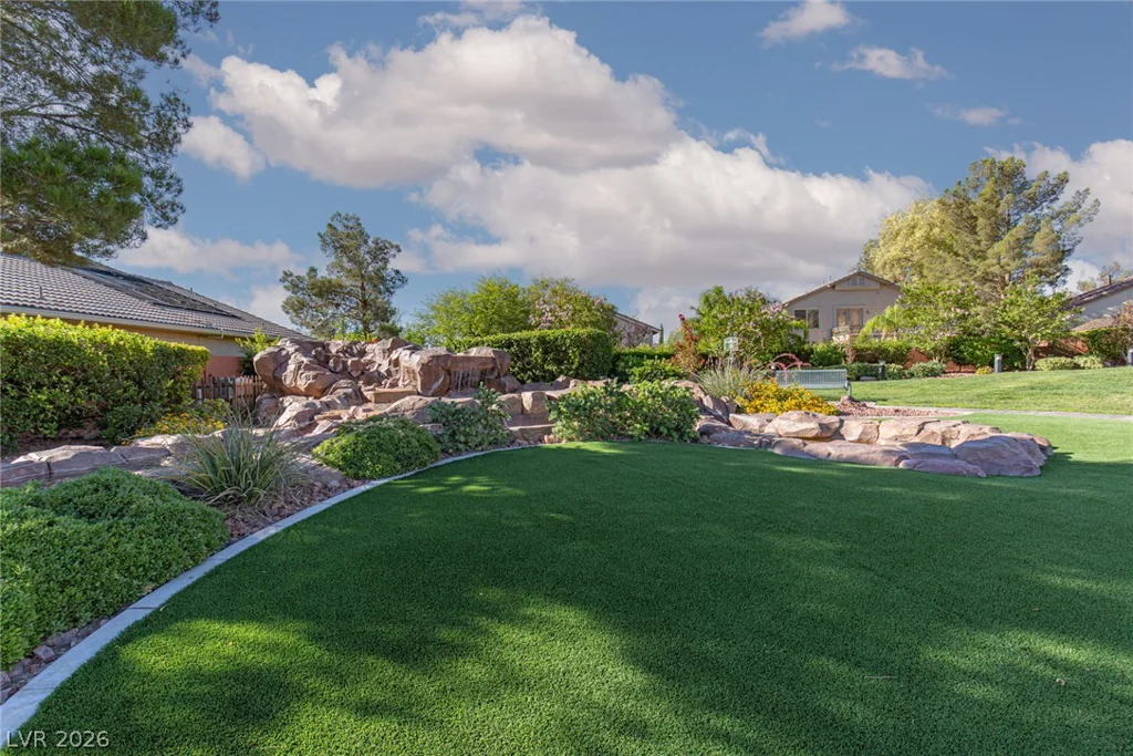 11000 Arbor Pine, Las Vegas, NV 89144