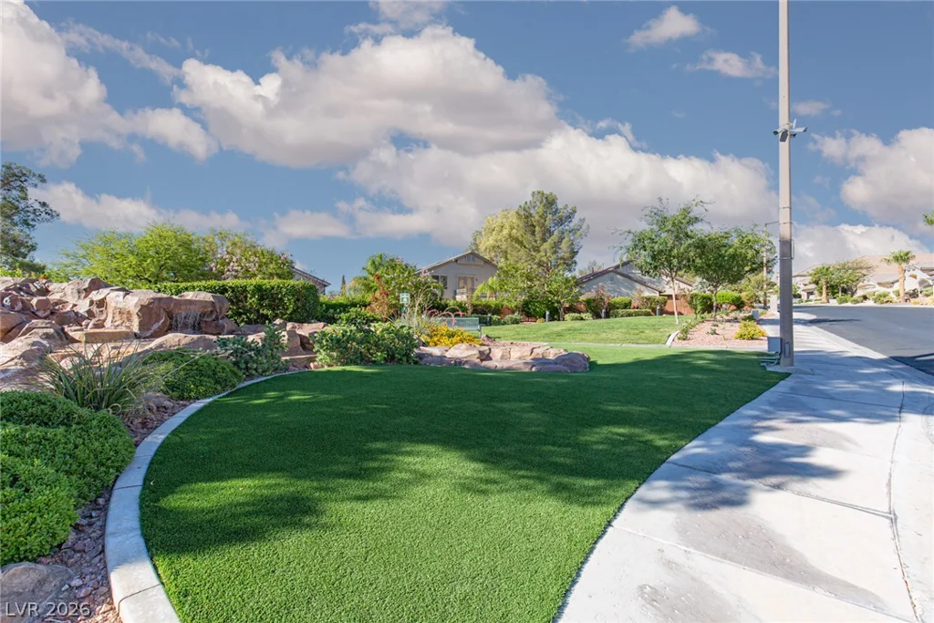 11000 Arbor Pine, Las Vegas, NV 89144