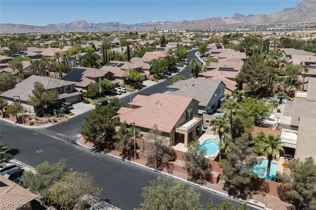 11000 Arbor Pine, Las Vegas, NV 89144