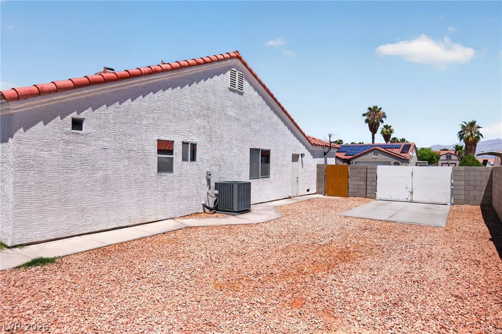 4107 Cutting Horse, North Las Vegas, NV 89032
