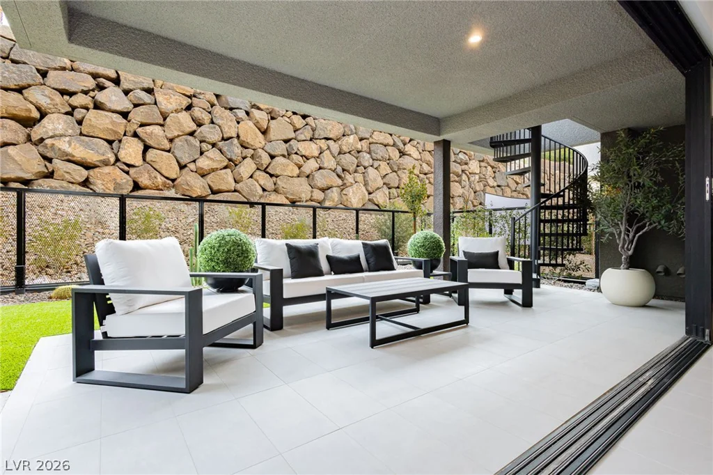 13 Promenade Isle, Henderson, NV 89011