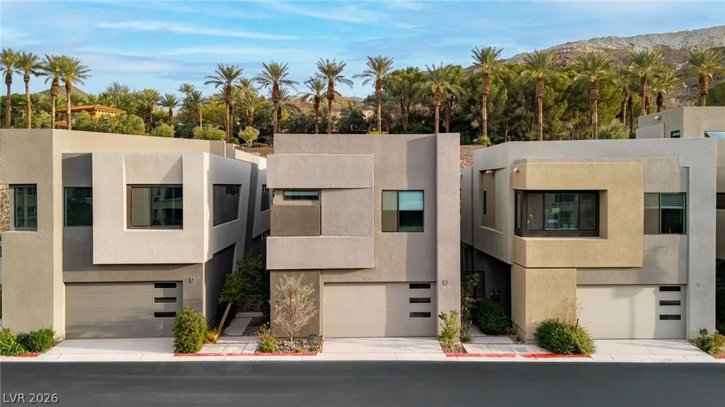 13 Promenade Isle, Henderson, NV 89011