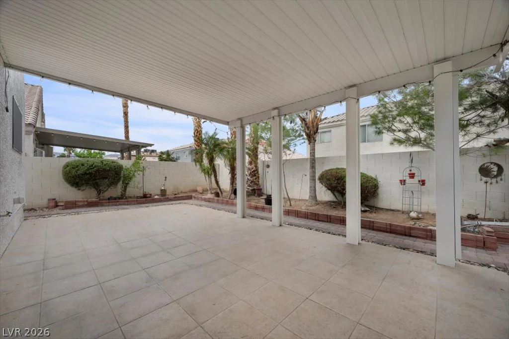 7882 Gilmore, Las Vegas, NV 89129