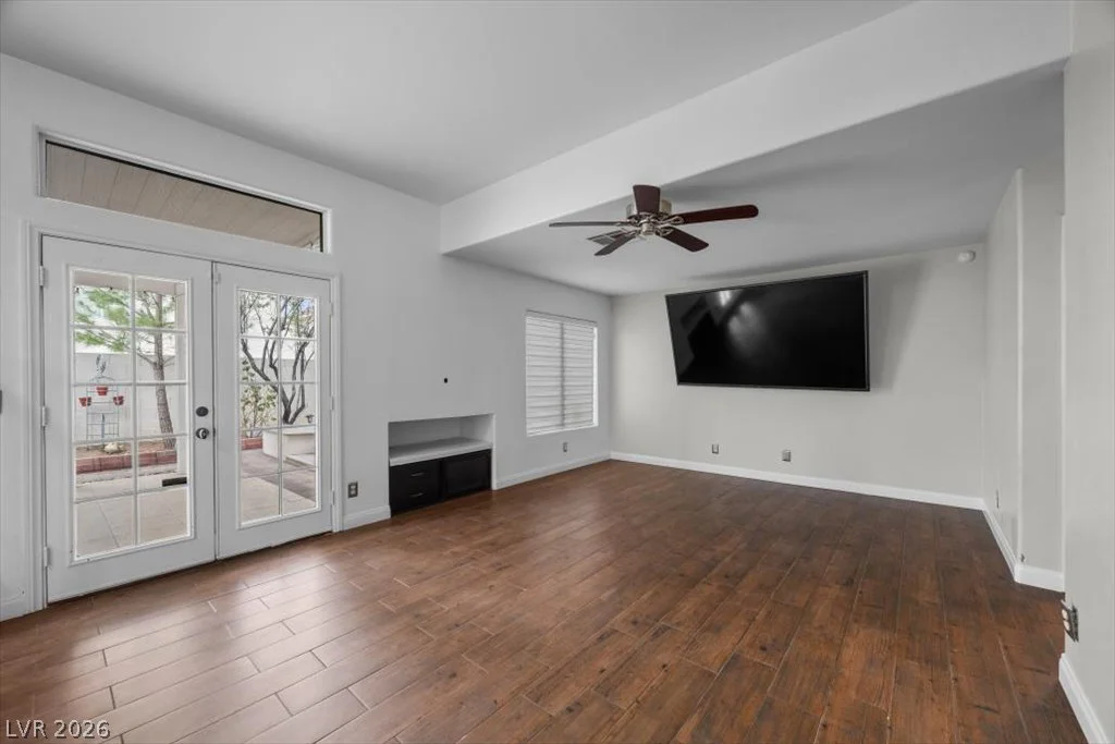 7882 Gilmore, Las Vegas, NV 89129