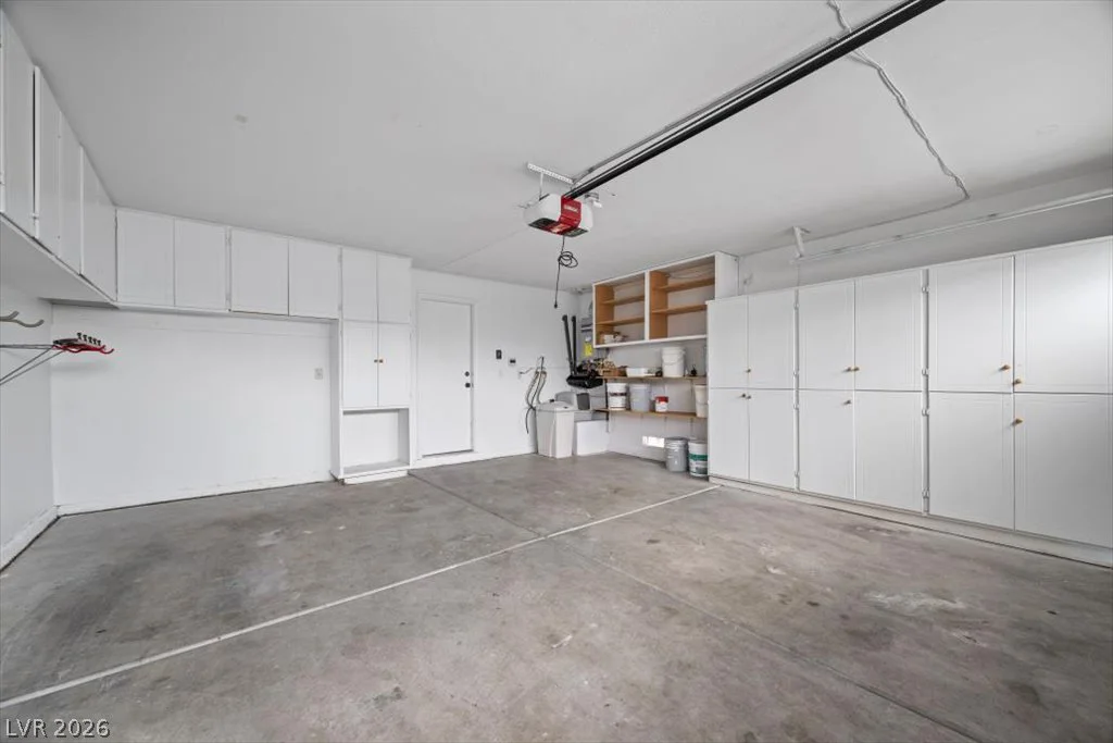 7882 Gilmore, Las Vegas, NV 89129