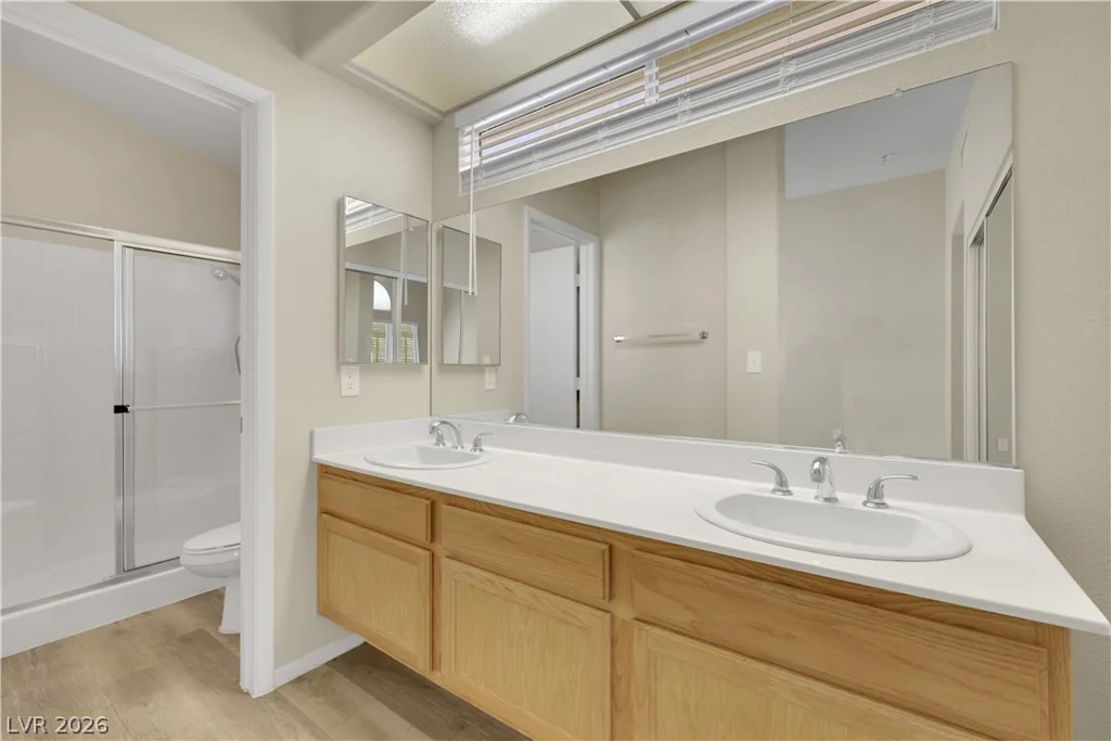 7664 Little Valley, Las Vegas, NV 89147