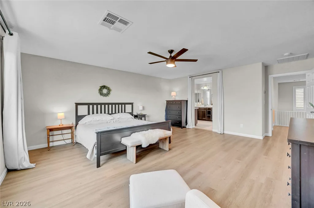 5560 Honey Creek, Las Vegas, NV 89131