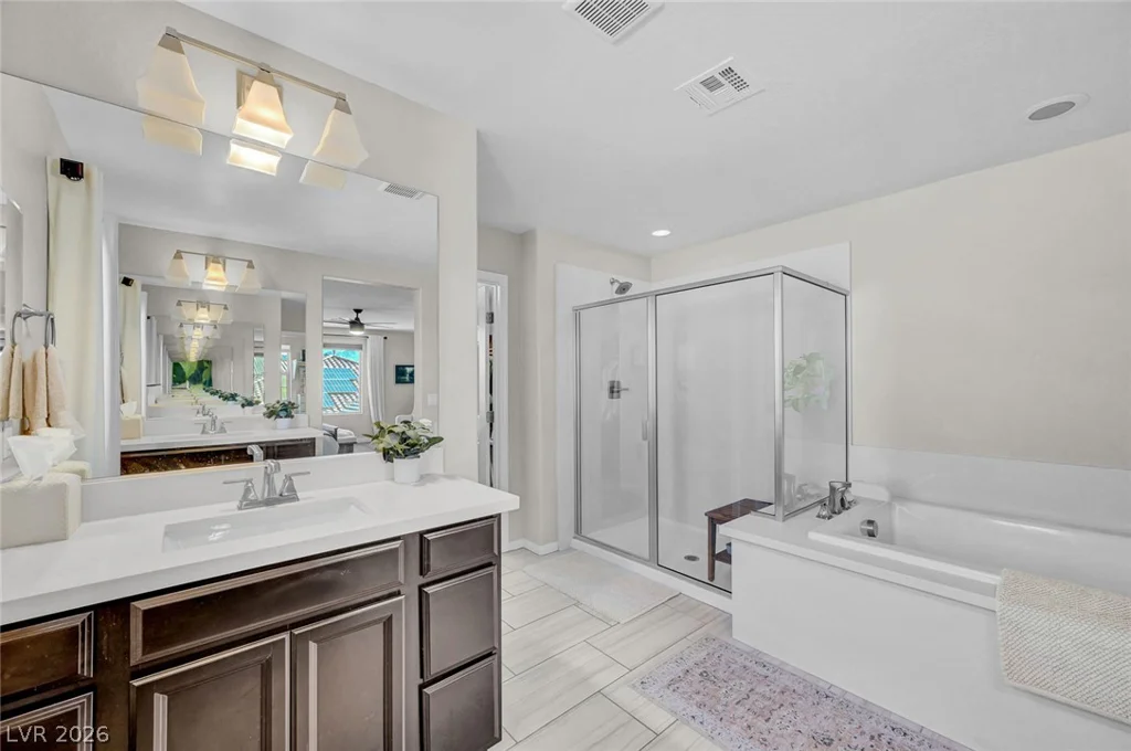 5560 Honey Creek, Las Vegas, NV 89131