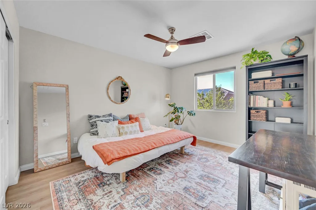 5560 Honey Creek, Las Vegas, NV 89131