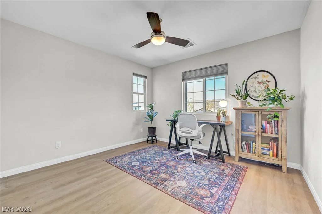 5560 Honey Creek, Las Vegas, NV 89131