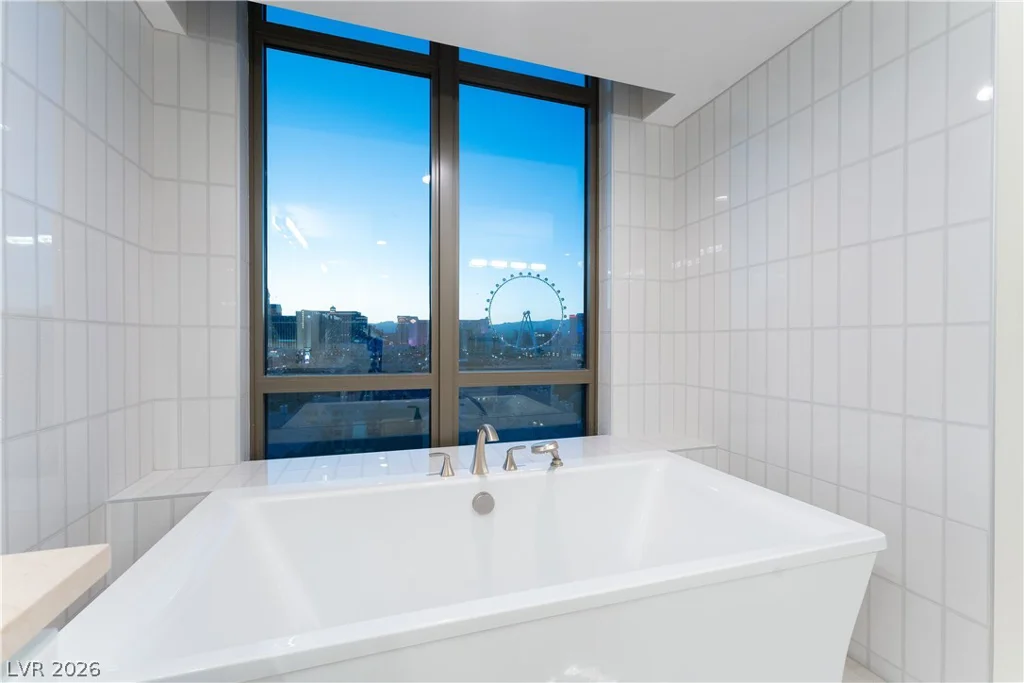 1 Hughes Center, Las Vegas, NV 89169