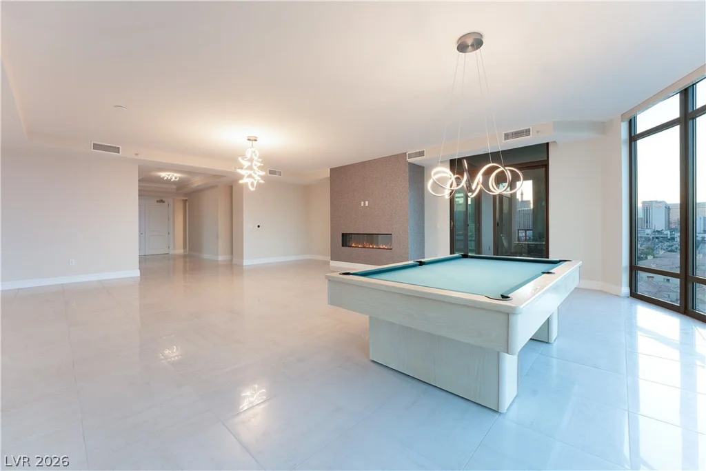1 Hughes Center, Las Vegas, NV 89169