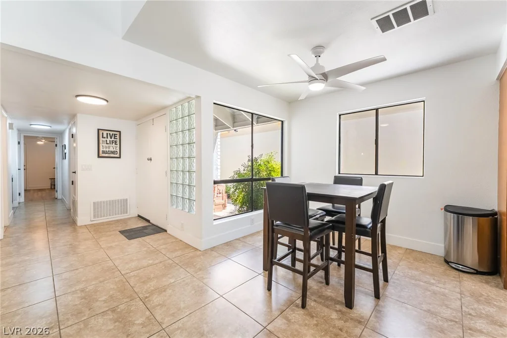 2989 Bel Air, Las Vegas, NV 89109