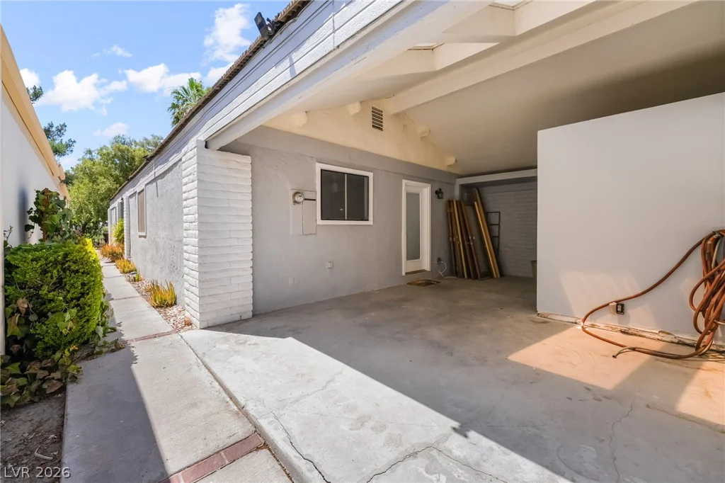 2989 Bel Air, Las Vegas, NV 89109