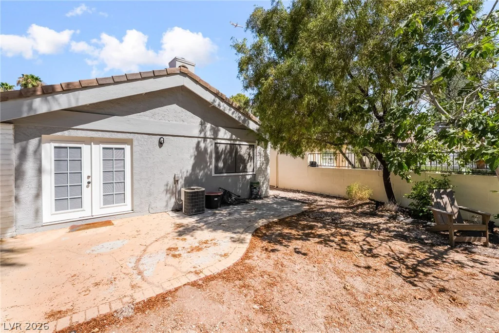 2989 Bel Air, Las Vegas, NV 89109