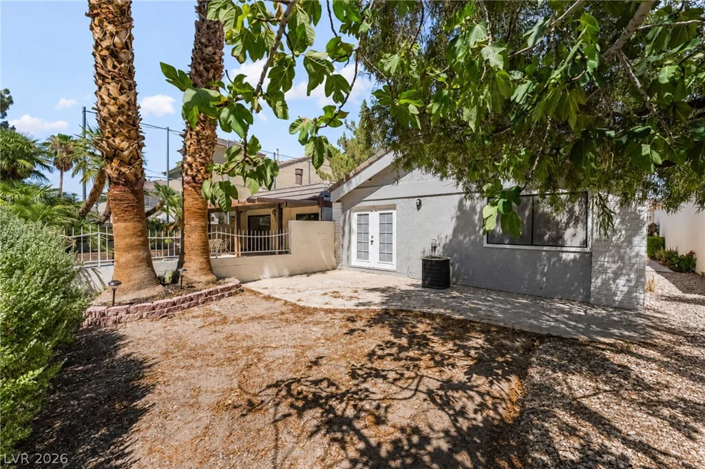 2989 Bel Air, Las Vegas, NV 89109
