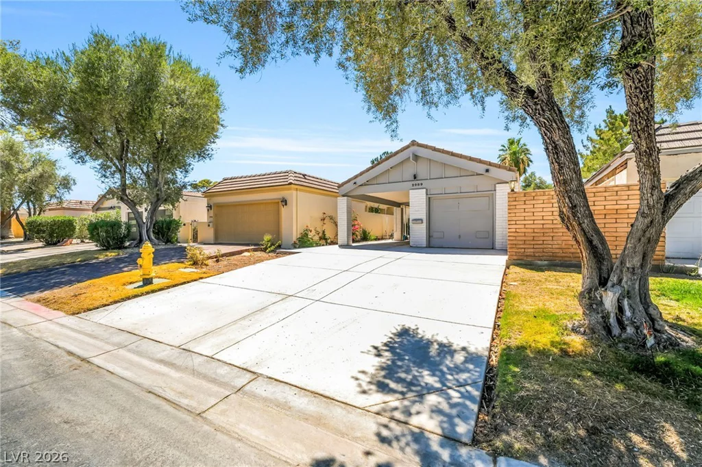 2989 Bel Air, Las Vegas, NV 89109