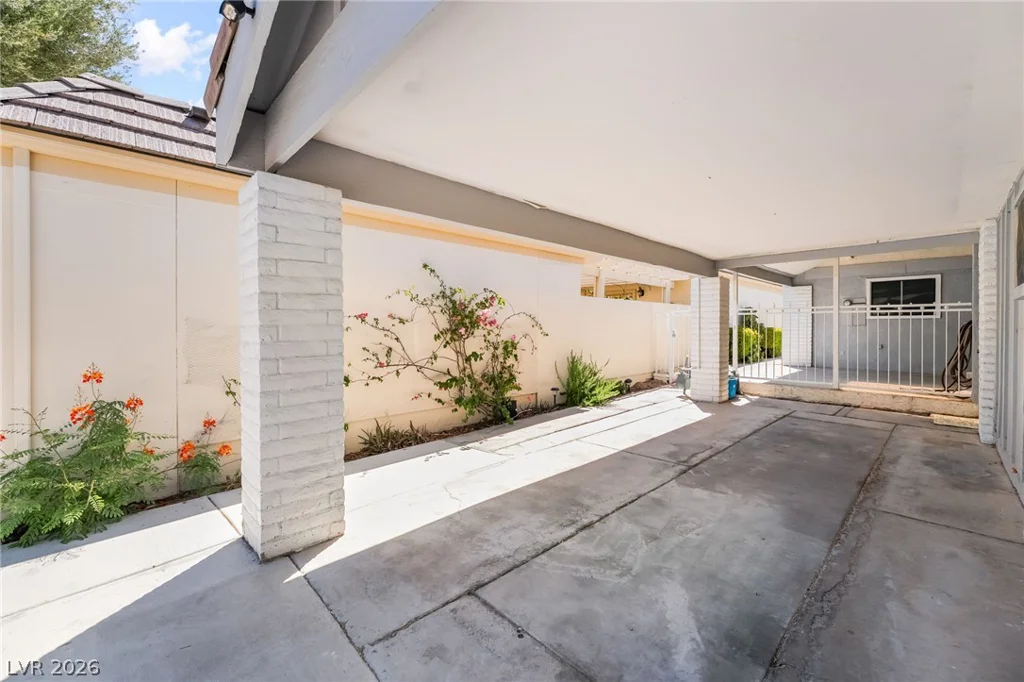 2989 Bel Air, Las Vegas, NV 89109