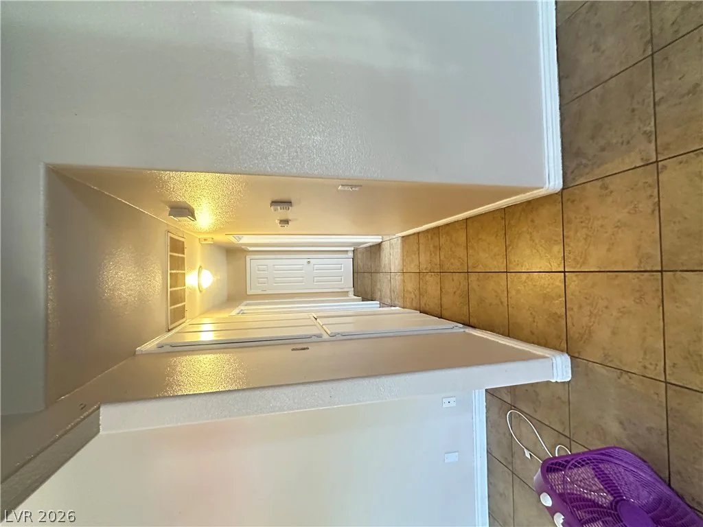 5705 Cannon, Las Vegas, NV 89108
