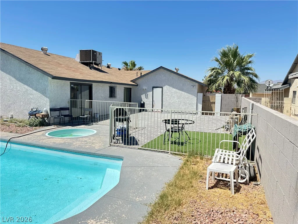 5705 Cannon, Las Vegas, NV 89108