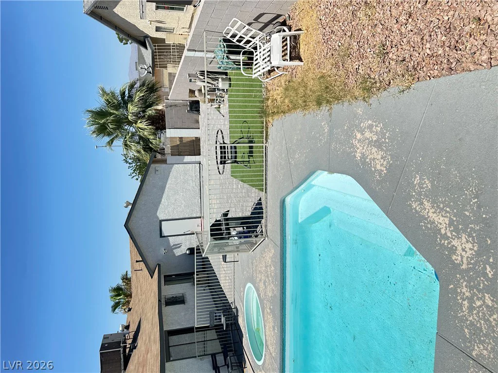 5705 Cannon, Las Vegas, NV 89108