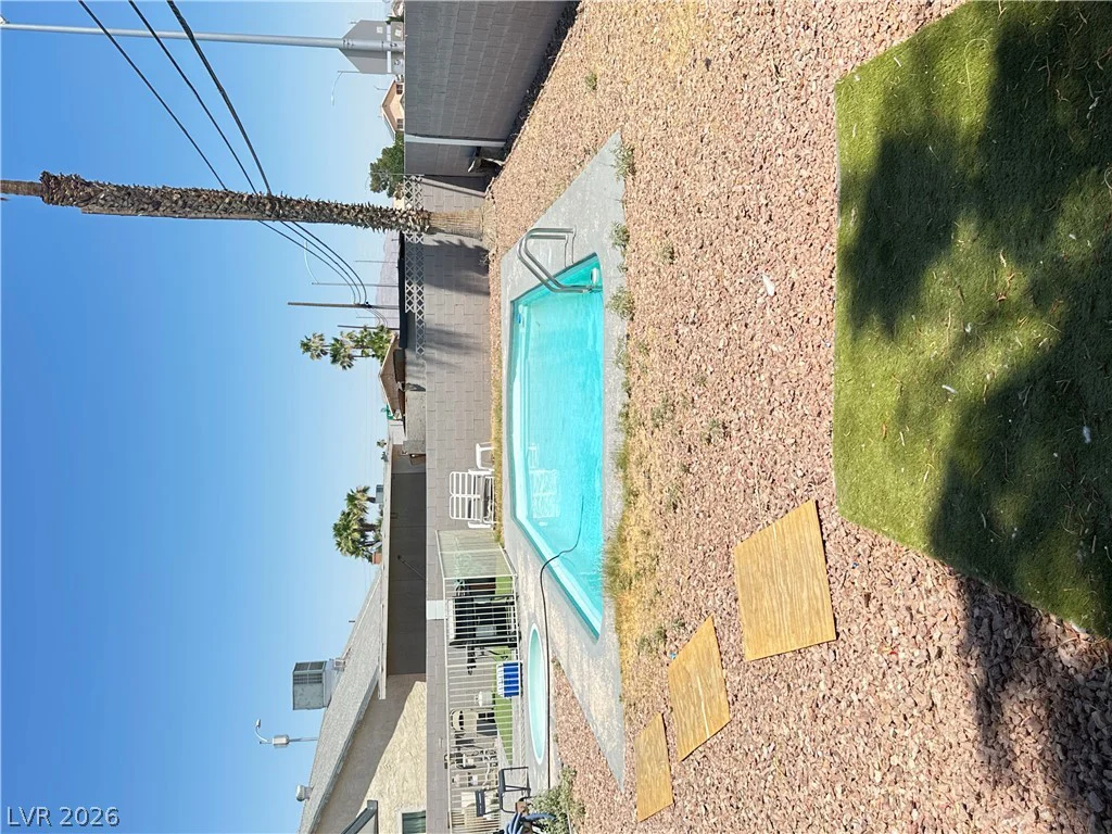 5705 Cannon, Las Vegas, NV 89108