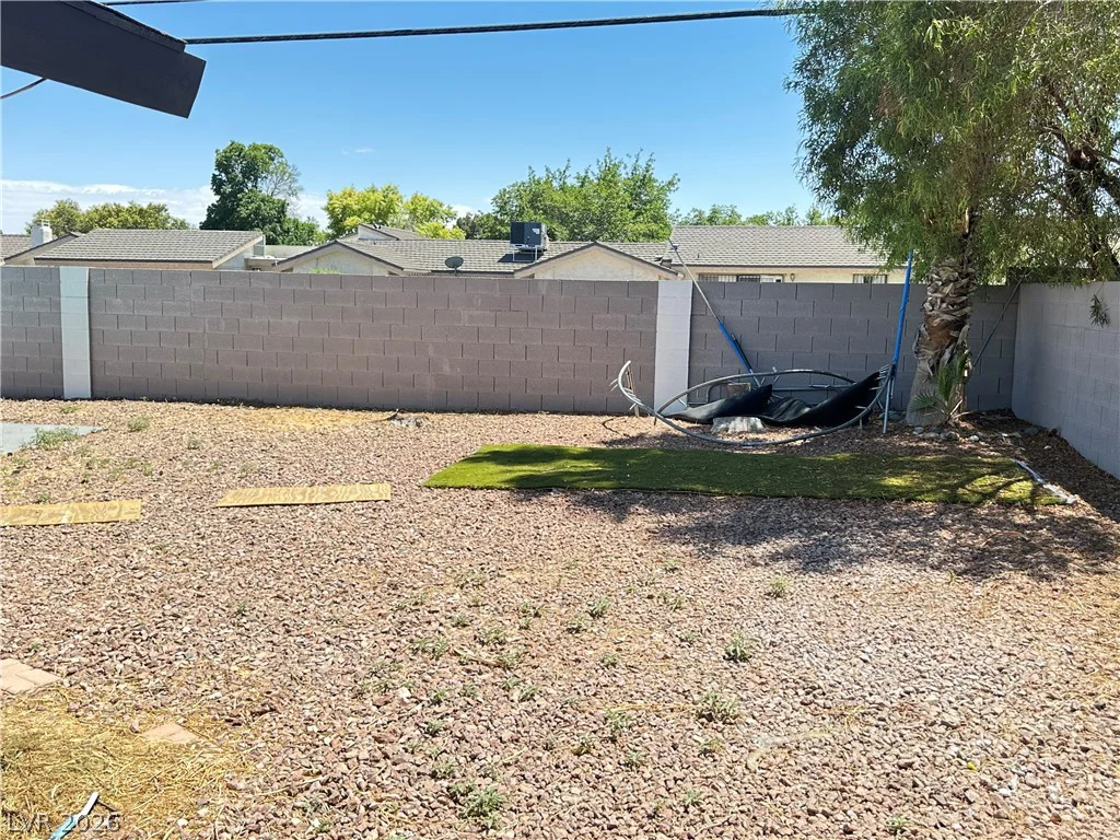 5705 Cannon, Las Vegas, NV 89108