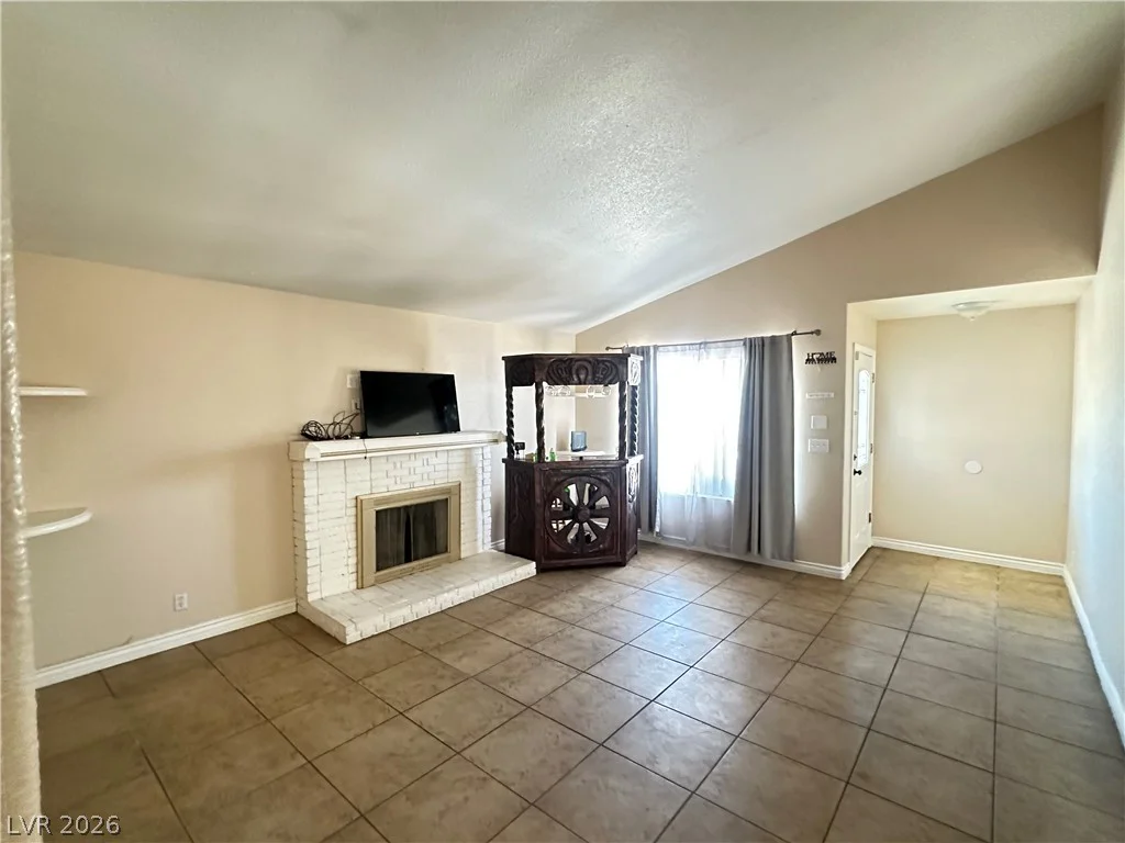 5705 Cannon, Las Vegas, NV 89108