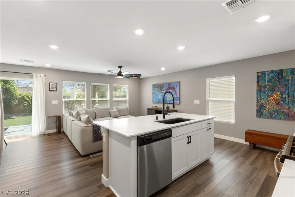 10520 Adobe Ranch Street, Las Vegas, NV 89141