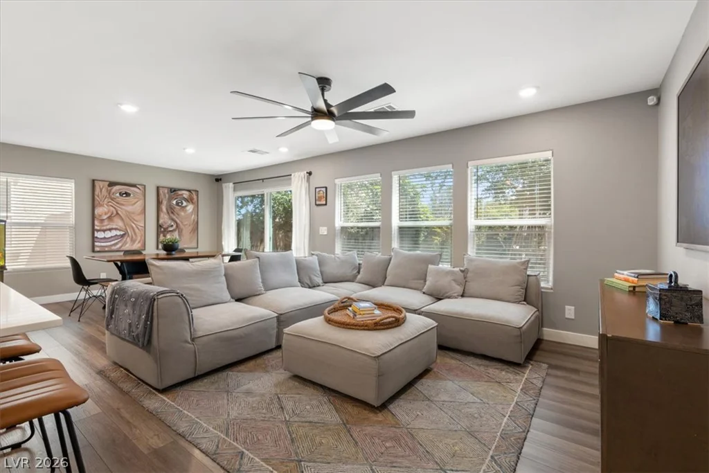10520 Adobe Ranch Street, Las Vegas, NV 89141