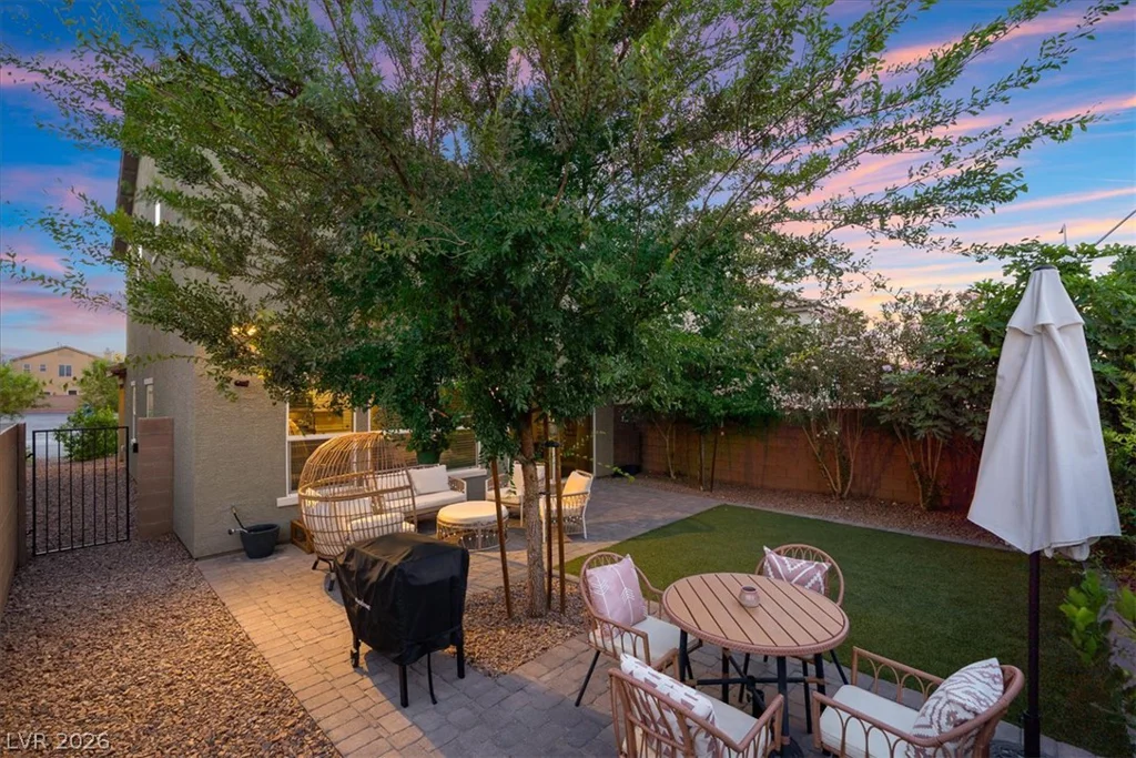 10520 Adobe Ranch Street, Las Vegas, NV 89141