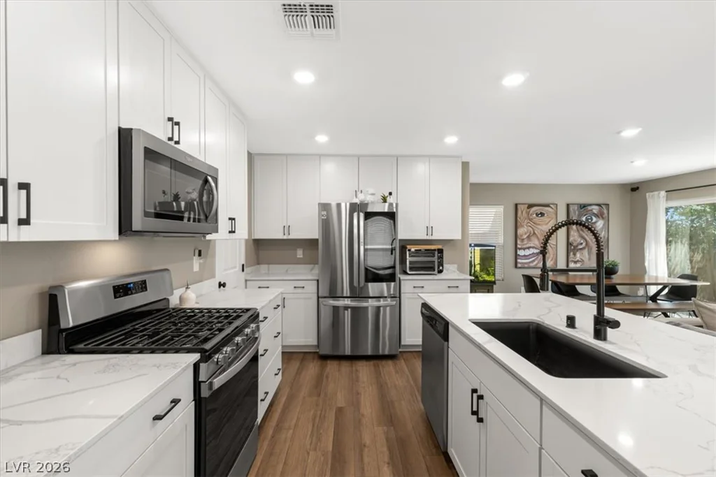 10520 Adobe Ranch Street, Las Vegas, NV 89141