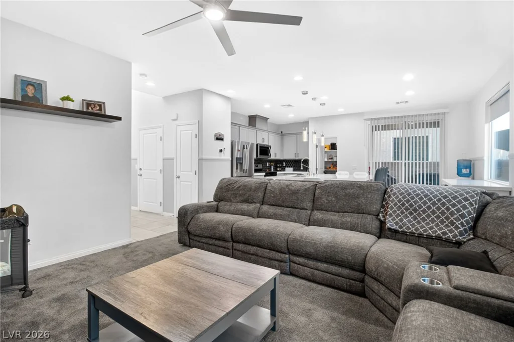 4618 Chirping, North Las Vegas, NV 89031