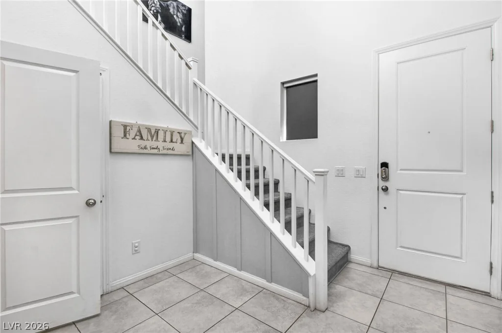 4618 Chirping, North Las Vegas, NV 89031