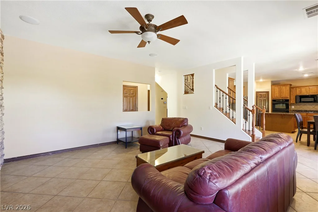 10777 Hunter Mountain, Las Vegas, NV 89129