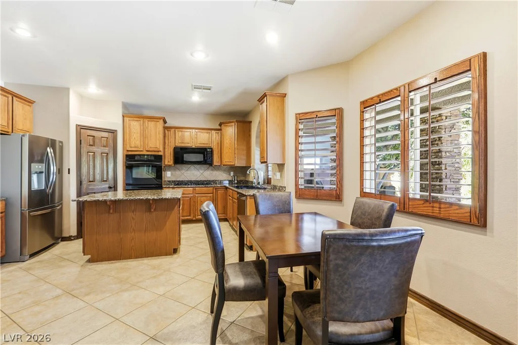 10777 Hunter Mountain, Las Vegas, NV 89129